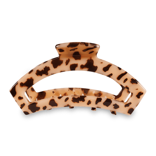 https://cdn.shopify.com/s/files/1/0065/8459/8593/products/open-blonde-tortoise-large-hair-clip-large-hair-clip-447443.png?v=1762199862