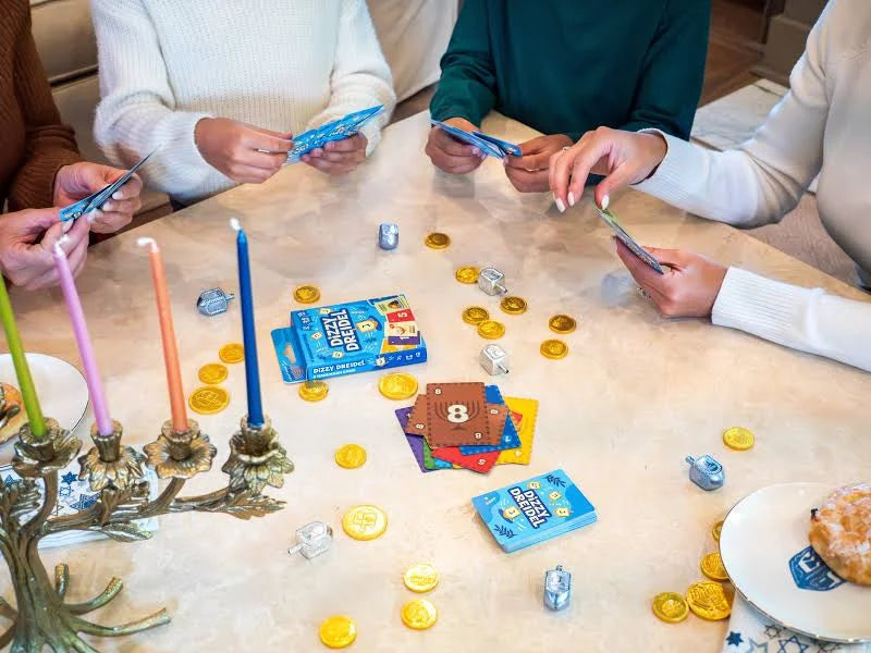 Hootenanny Games Dizzy Dreidel Hanukkah Card Game