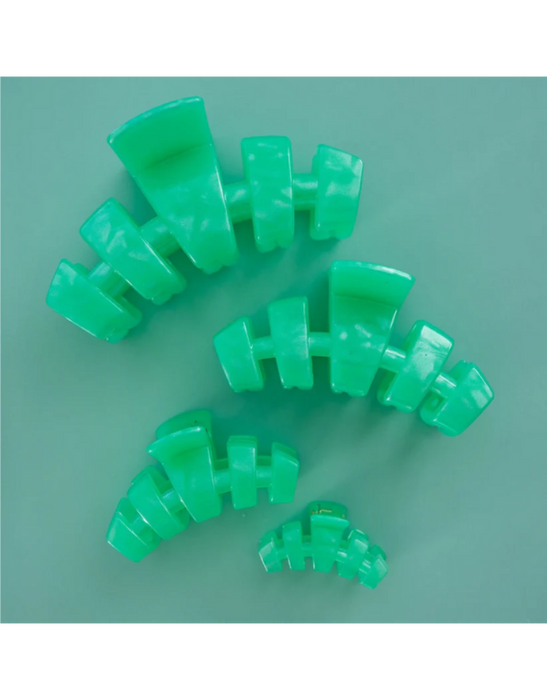 https://cdn.shoplightspeed.com/shops/636440/files/74581325/800x1024x2/teleties-classic-spring-splash-large-hair-clip.jpg