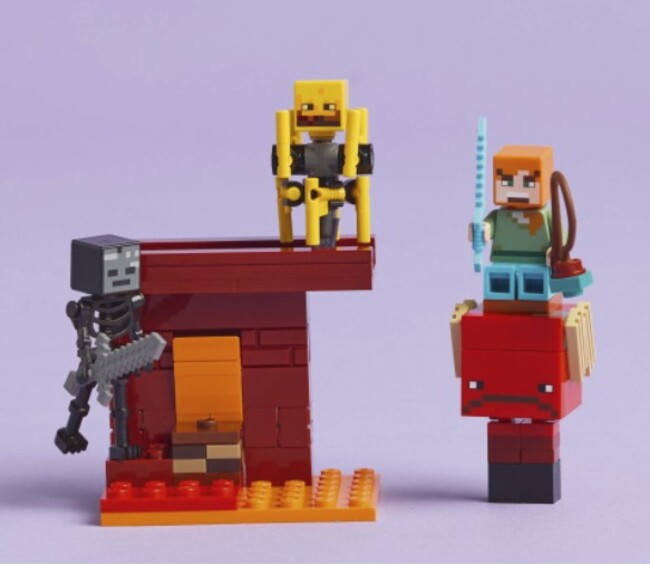 Minecraft: the Nether Lava Battle