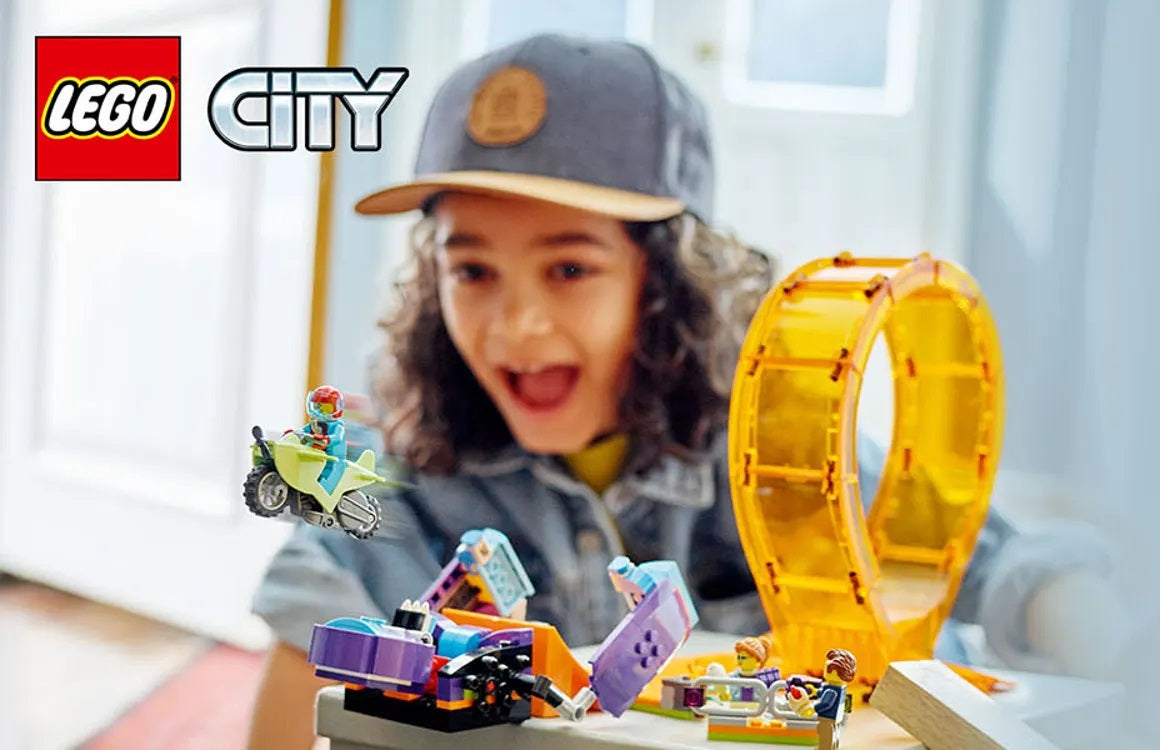 Smashing Chimpanzee Stunt