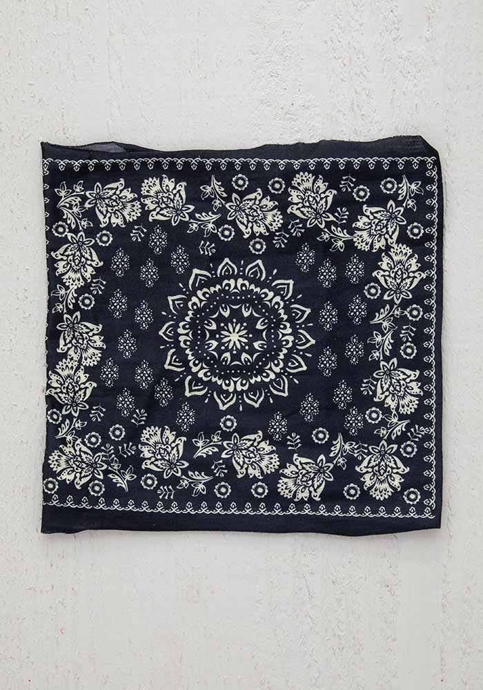 Black Cream Half Boho